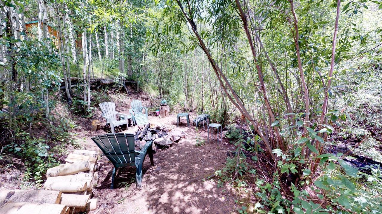Cabin By The Creek With High Speed Wifi Red River Buitenkant foto