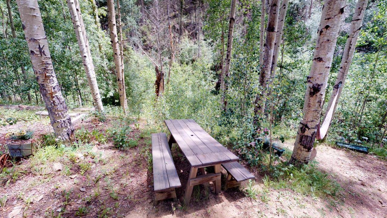 Cabin By The Creek With High Speed Wifi Red River Buitenkant foto